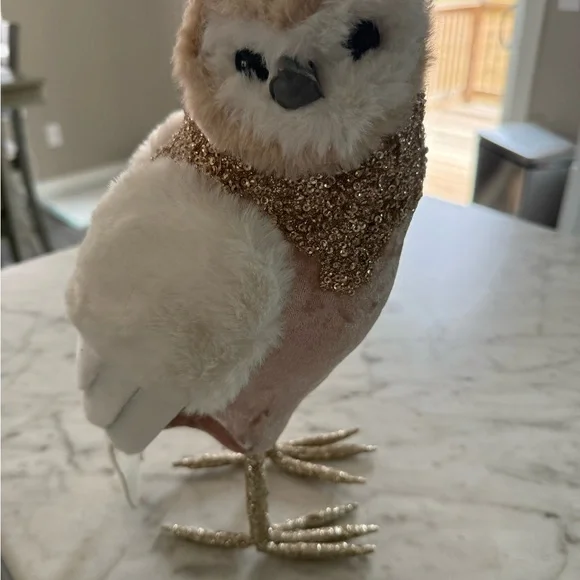 Owl Christmas Decor Ornament
Macy's Plush Owl with Gold and White Details - Picture 2 of 9